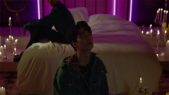 MV-JR.gif